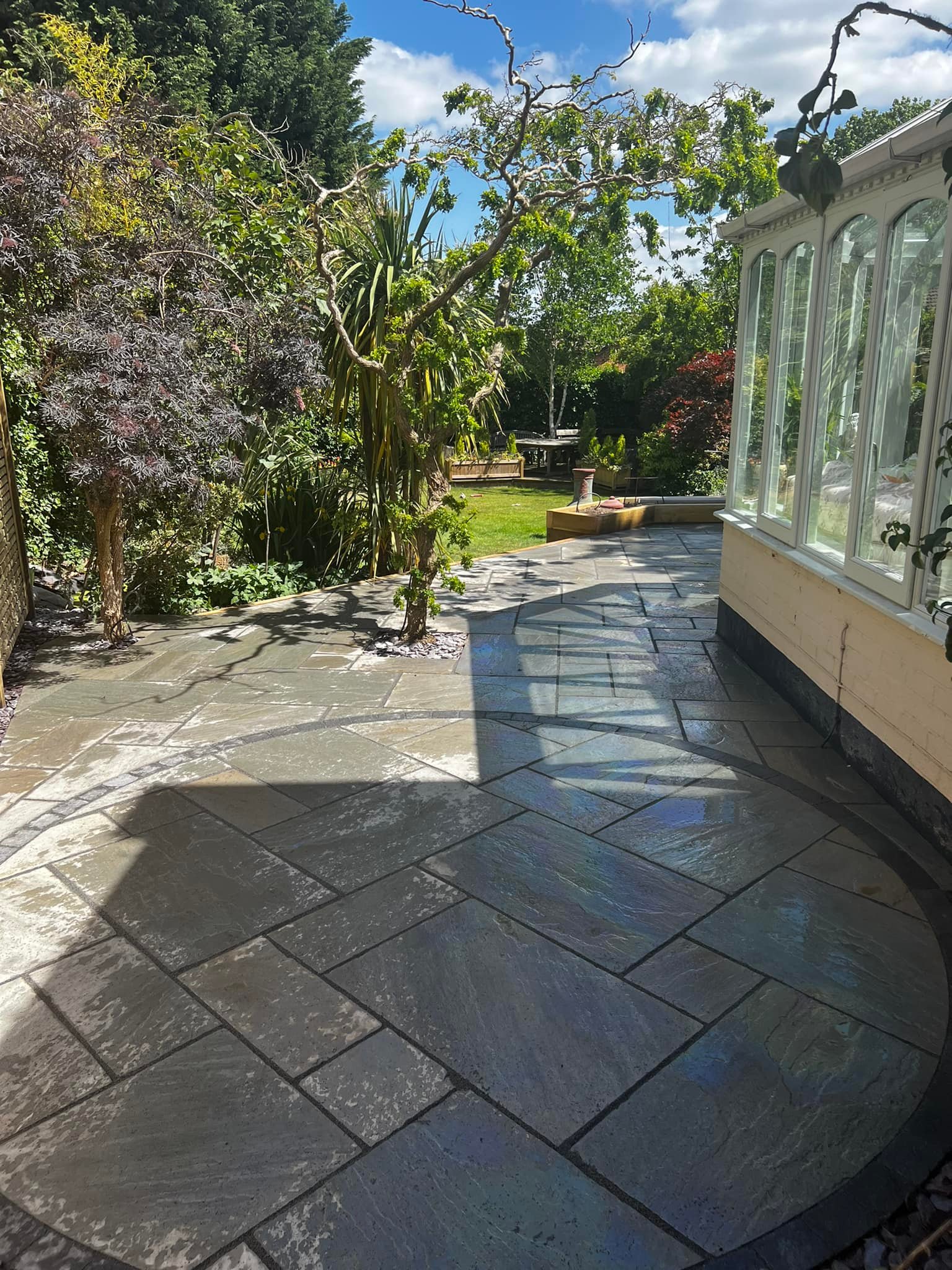 garden makeover in Loughborough & Leicester