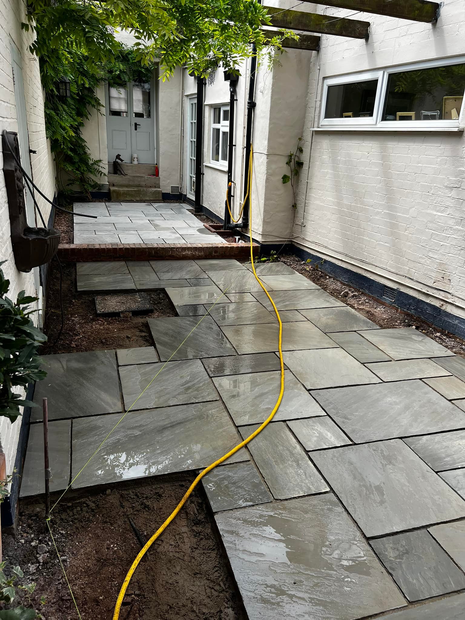 paved garden cleaning in Loughborough & Leicester